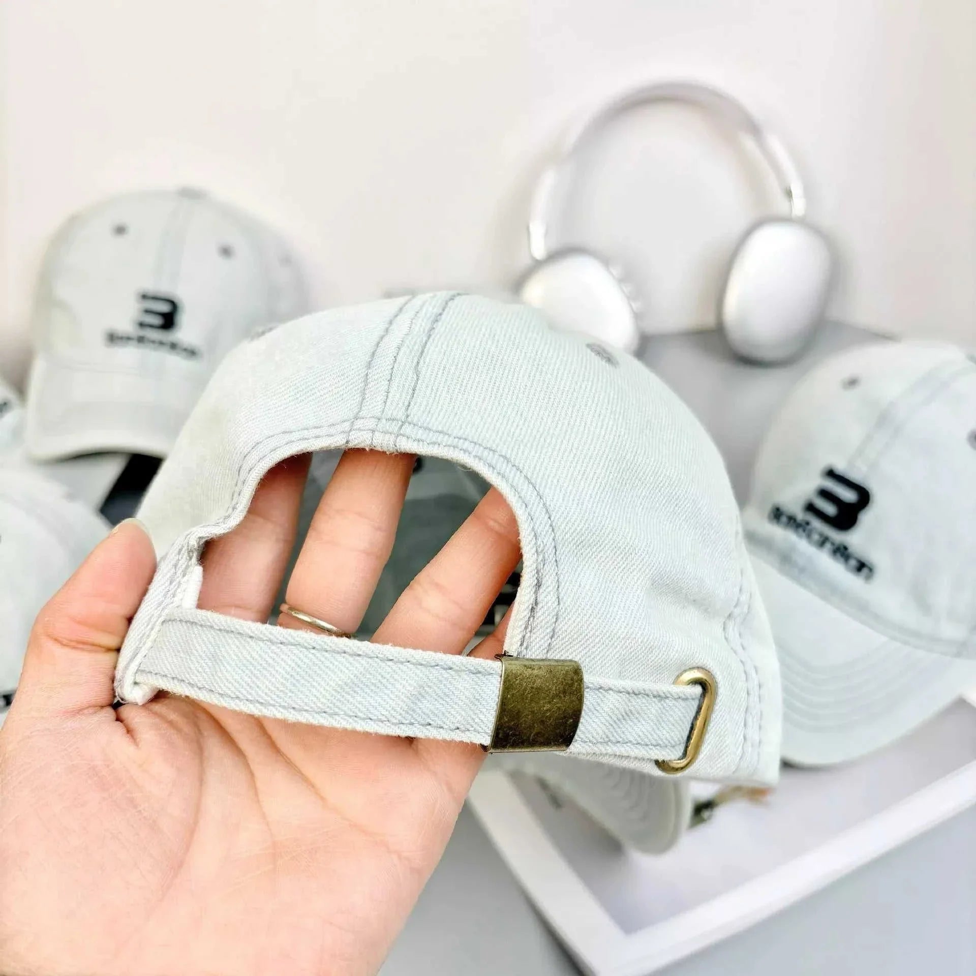 Embroidered denim baseball cap made of cotton with one size fitting and 4.7-inch height