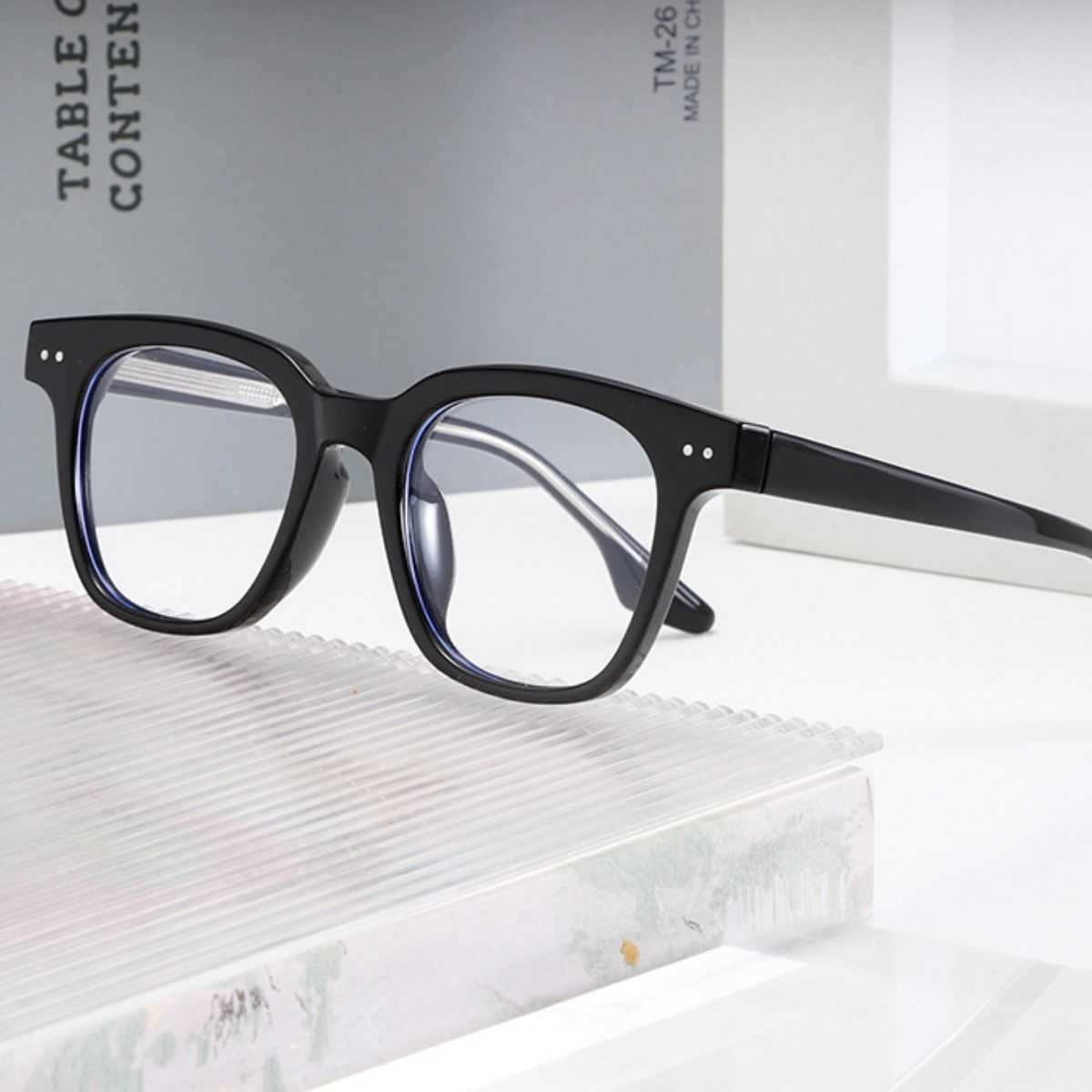 Anti-blue light glasses with acetate frame and polycarbonate lenses, one size 6.1 inches wide