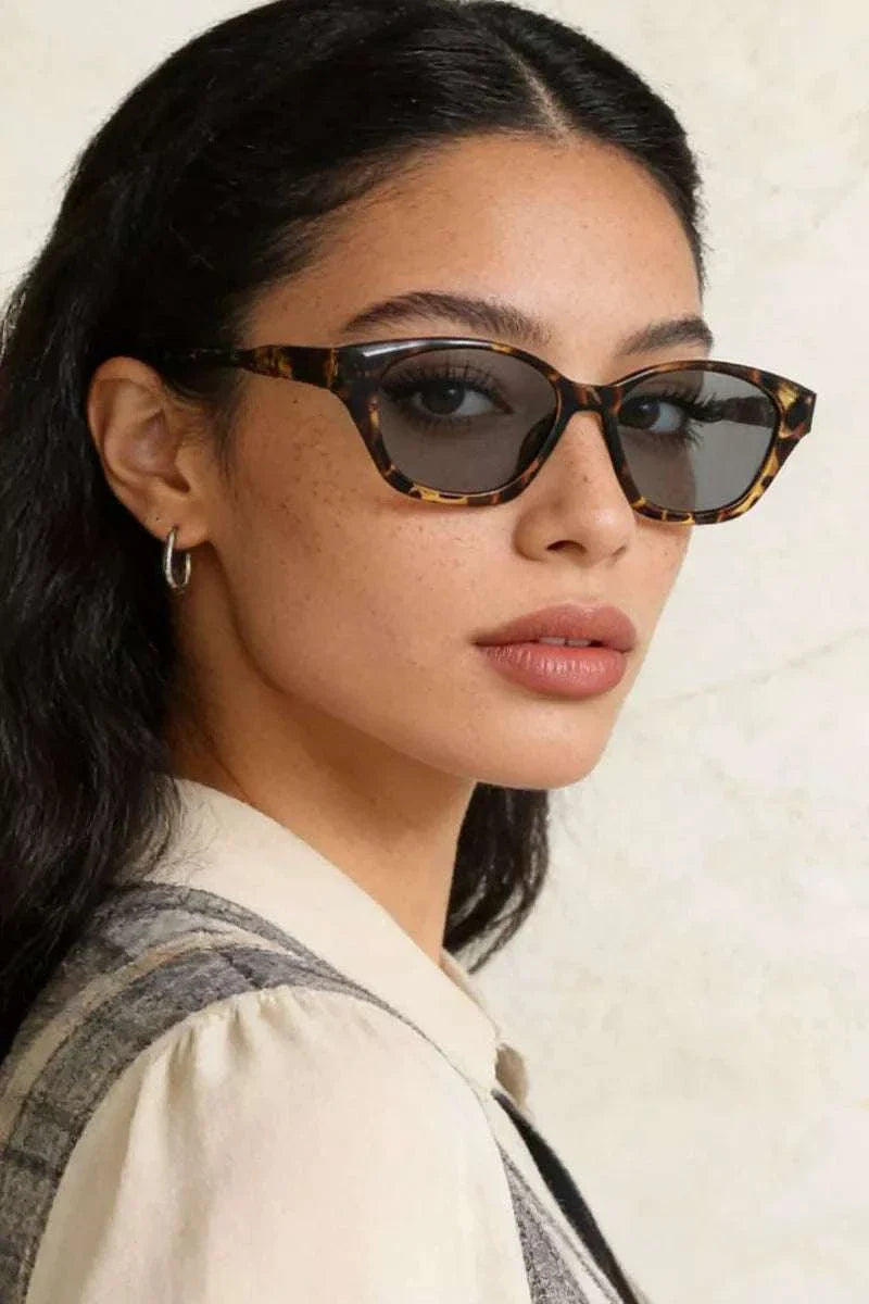 UV Protection Sunglasses with UV400 TAC lenses and acetate frame, one size 5.9-inch width