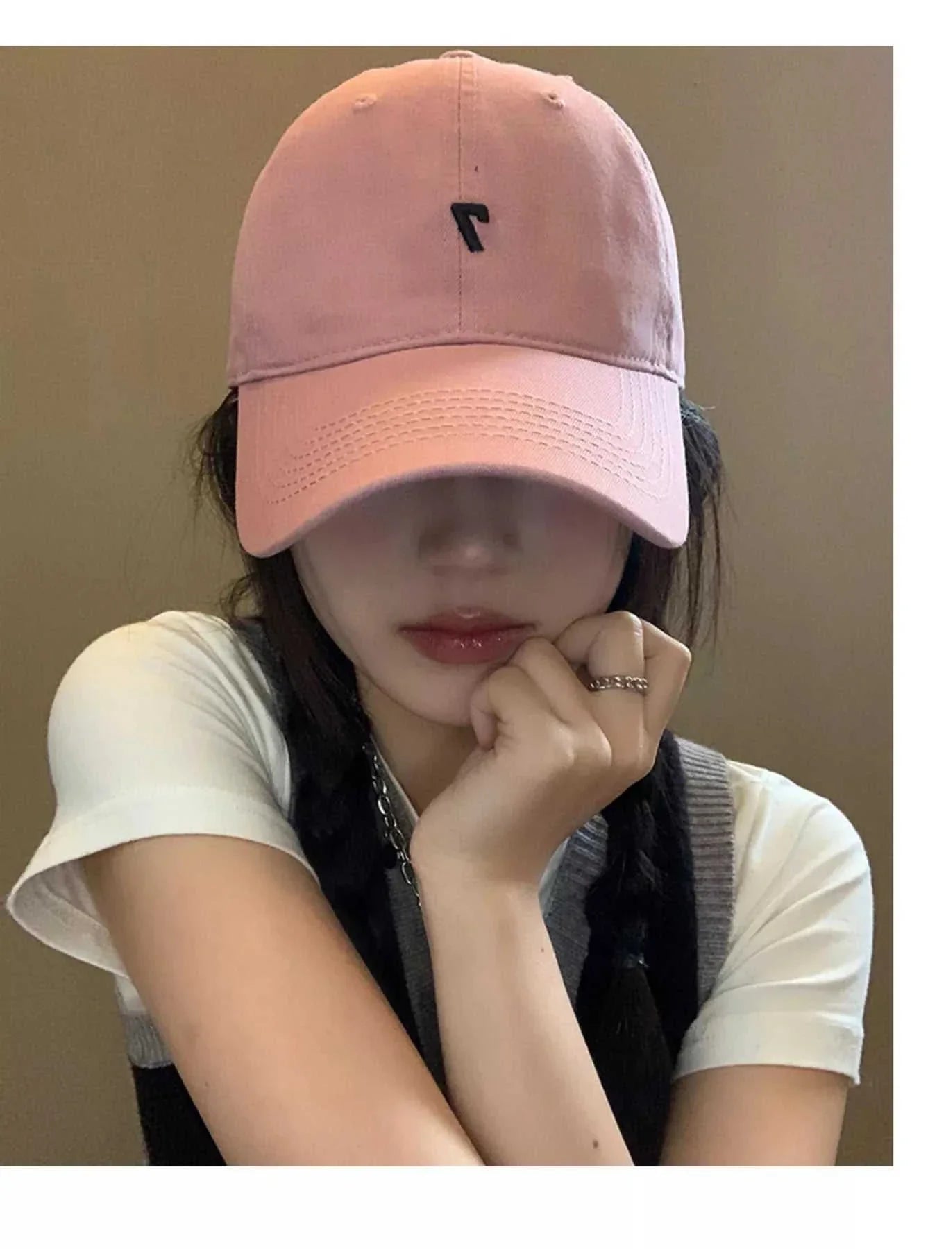 Cotton embroidered baseball cap one size imported design