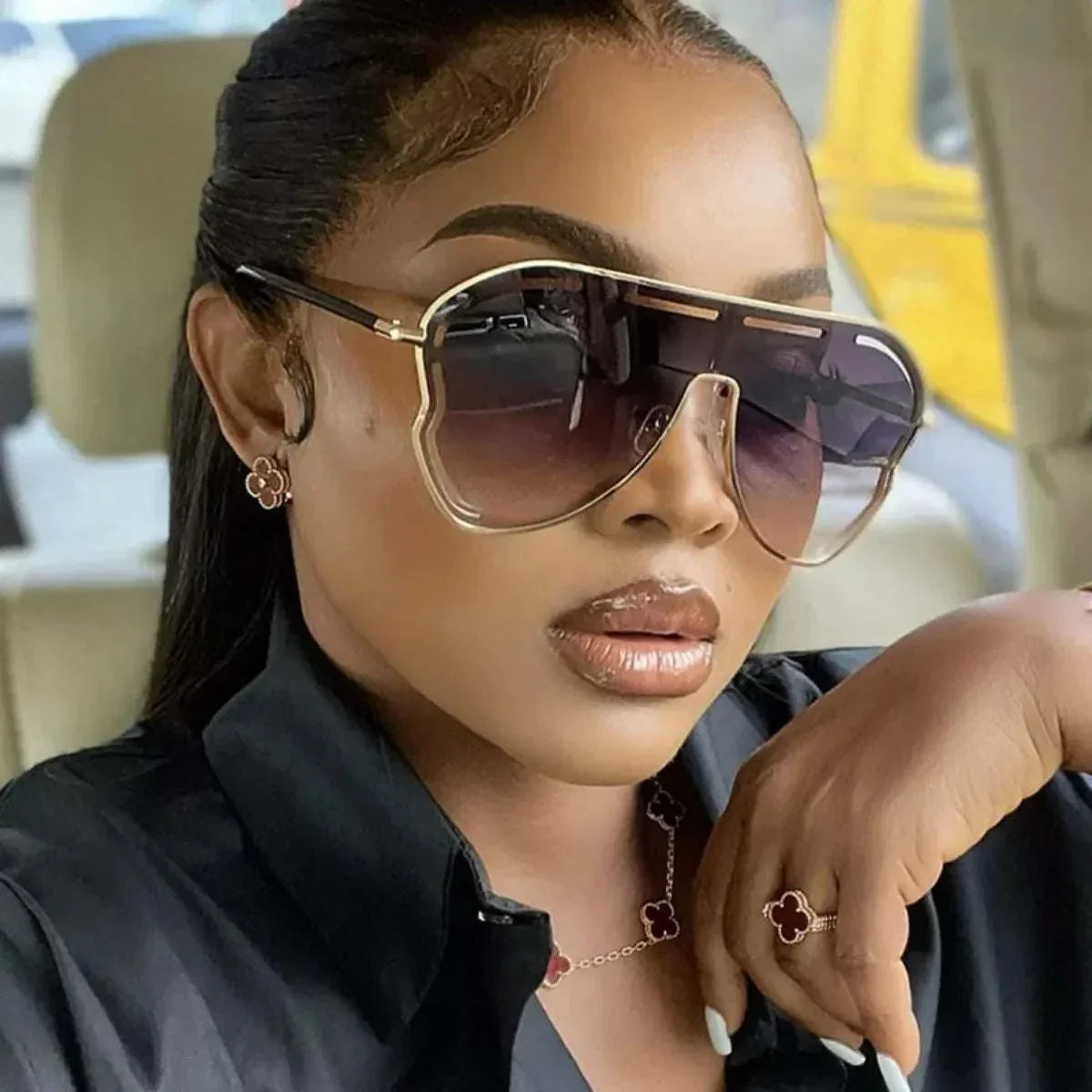 Oversized aviator gradient sunglasses with metal frame and UV400 protection