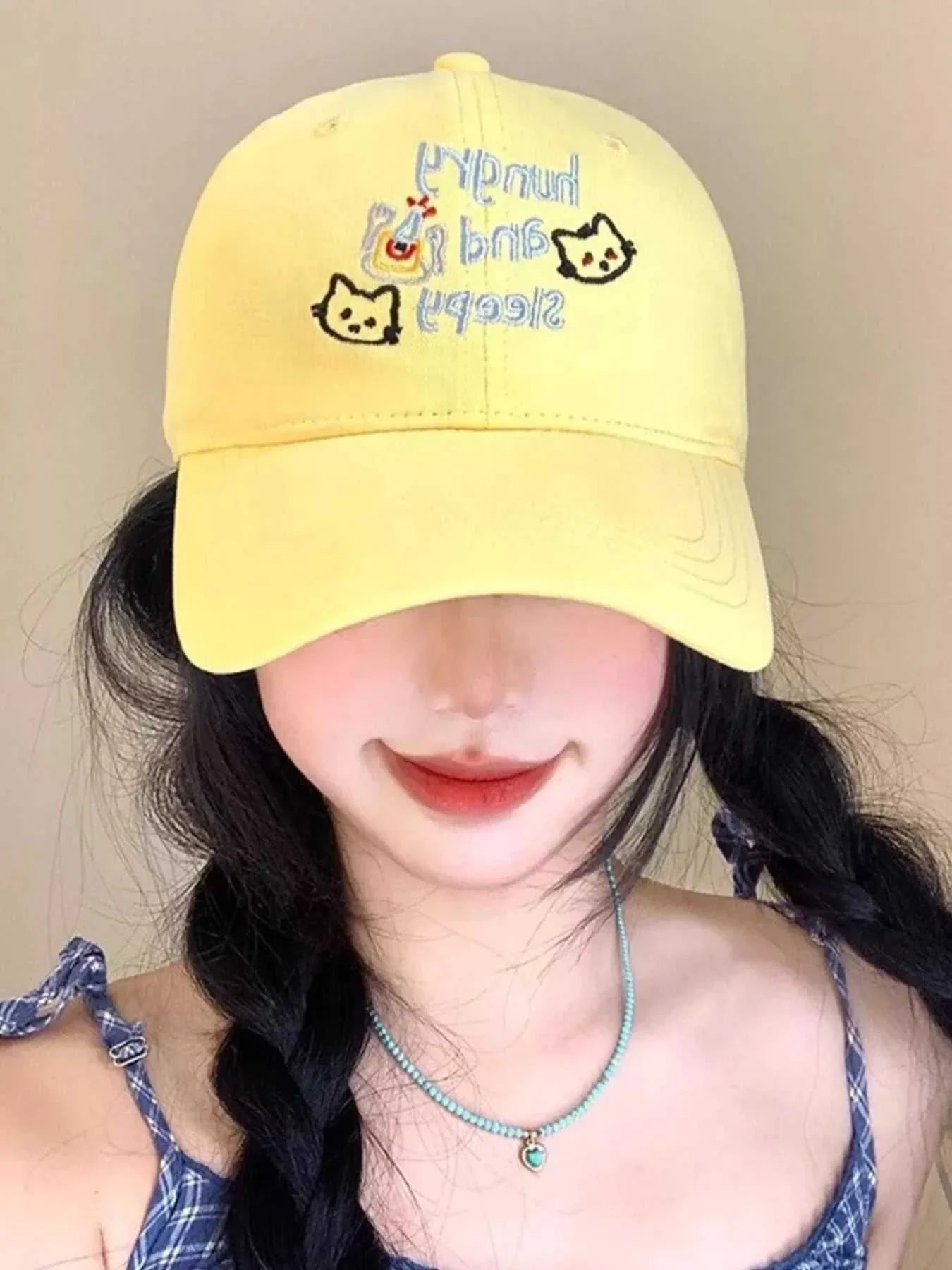 Embroidered casual baseball cap made of cotton, one size, 4.7 inches height, imported.