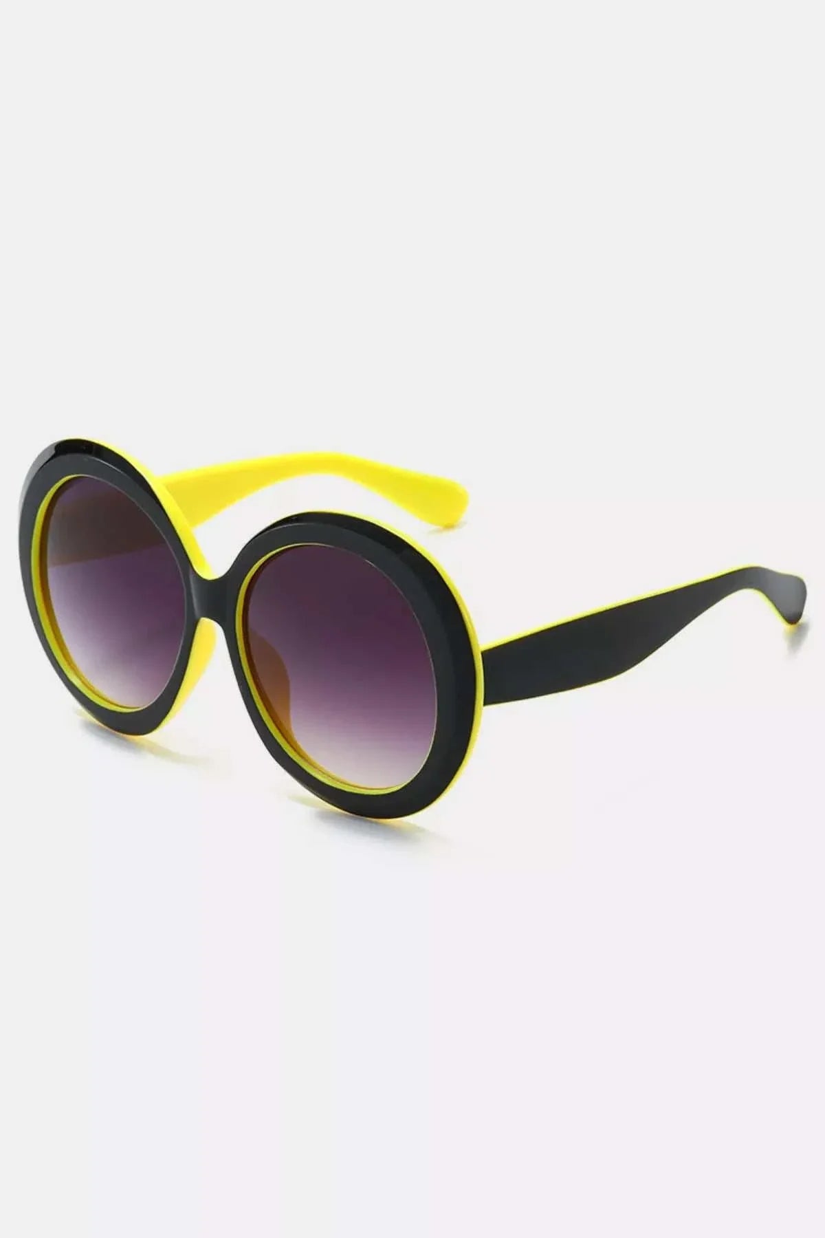 Oversized round frame fashion sunglasses with UV400 protection and polycarbonate material